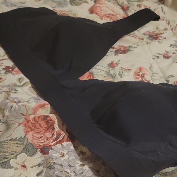 Roxbury Onewith Bikini Top Size Lage - Picture 2 of 13